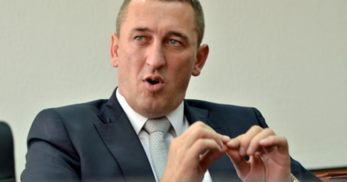Rashiq: Me dorëheqjen e kryetarëve plani ishte të ndahej Kosova
