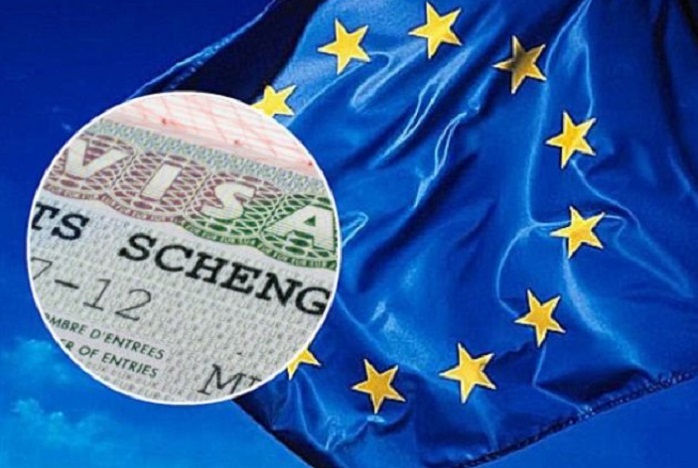 BE ka shprehur se nuk do të ketë liberalizim të vizave po ashtu kritikoi edhe vendet që kanë liberalizim