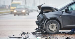 97 aksidente trafiku në ditën e fundit të vitit 2022, 41 prej tyre përfunduan me persona të lënduar