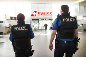 Edhe Aeroporti i Zürich po e analizon mundësinë e bërjes së testeve dhe largimit të karantinës