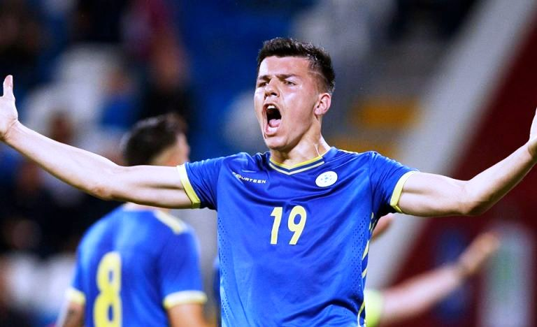 Kosova luan dy ndeshje gjatë nëntorit, fton Dakun dhe Sadriun