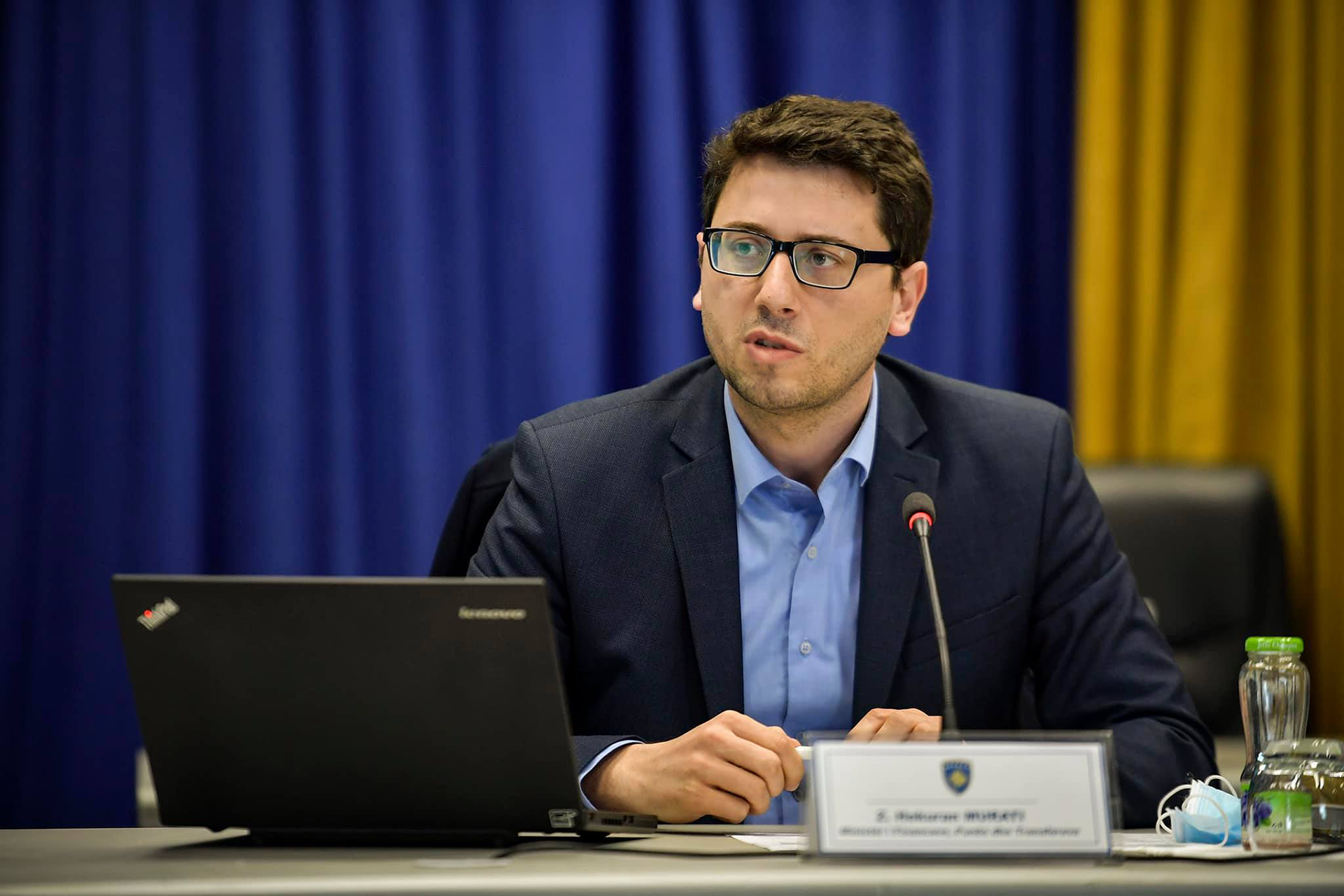 Ministri i Financave, Murati: Persona të paautorizuar tentuan të fusin 117 milionë dinarë në Kosovë, nuk u lejuan