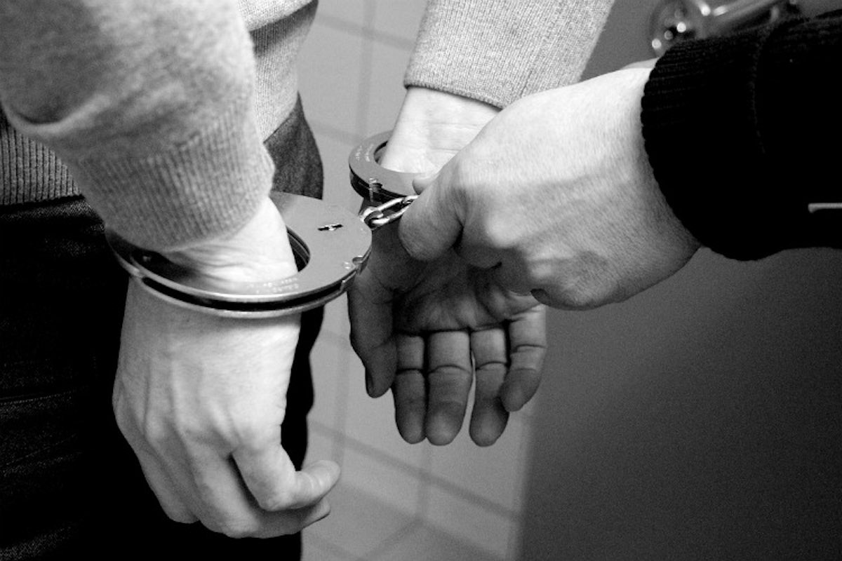 Për 24 orë policia arrestoi 18 persona, një në Suharekë i dyshuar për dhunë në familje