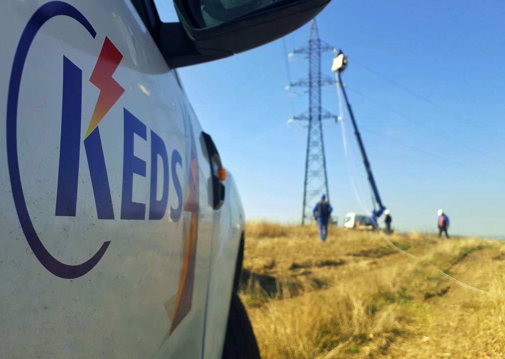 KEDS njofton për punime, nesër disa fshatra të Suharekës mbesin 4 orë pa furnizim me energji elektrike