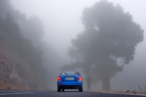 “Mjegulla rrezik për shoferët”, Policia e Kosovës me një apel për ngasësit e automjeteve