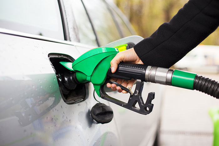 Publikohet çmimorja e re e naftës, benzinës dhe gazit për 24 orët e fundit