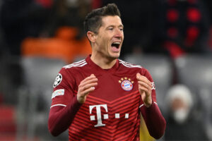 Bayern Munich thotë se nuk do ta shesë Lewandowskin