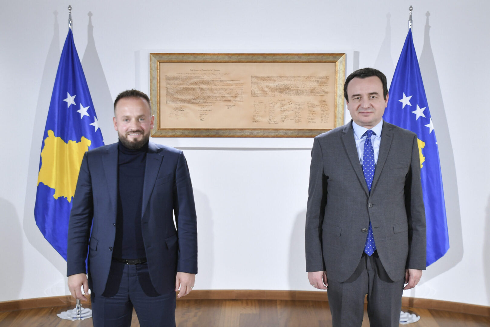 Kryeministri Kurti takohet me afaristin kosovar në Gjermani, Burim Hazrolli