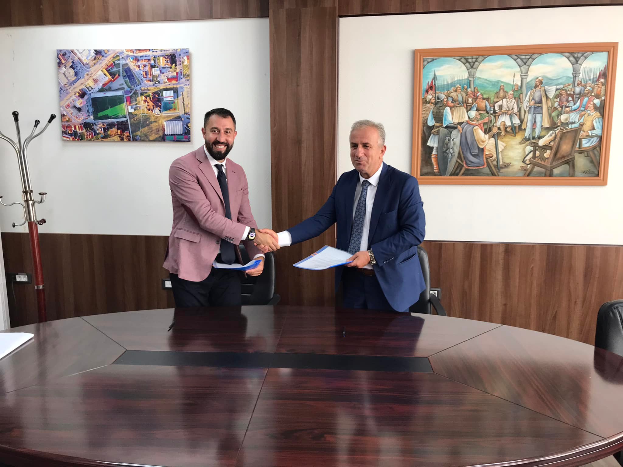 Ministri i MAPL-së, Elbert Krasniqi viziton Komunën e Suharekës