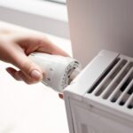 Ulja e temperaturave, ministrja del me këshilla për kursim të rrymës