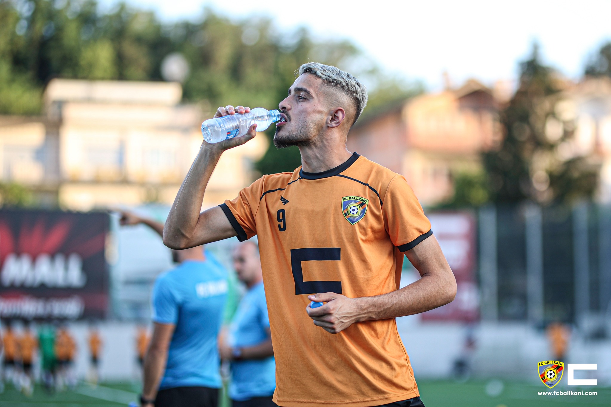 Albion Rrahmani në ditët e fundit si futbollist i Ballkanit, kalon te Rapid Bukureshti për një shifër rekorde