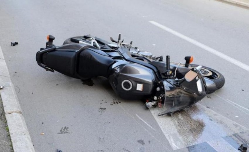 Humb kontrollin dhe rrëzohet nga motoçikleta një person në Vraniq, dërgohet në spital