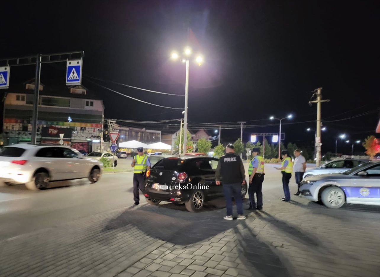 “Goditja 2023” – Policia e Suharekës kontrolloi rreth 100 persona, 70 automjete si dhe shqiptoi dhjetra tiketa trafiku