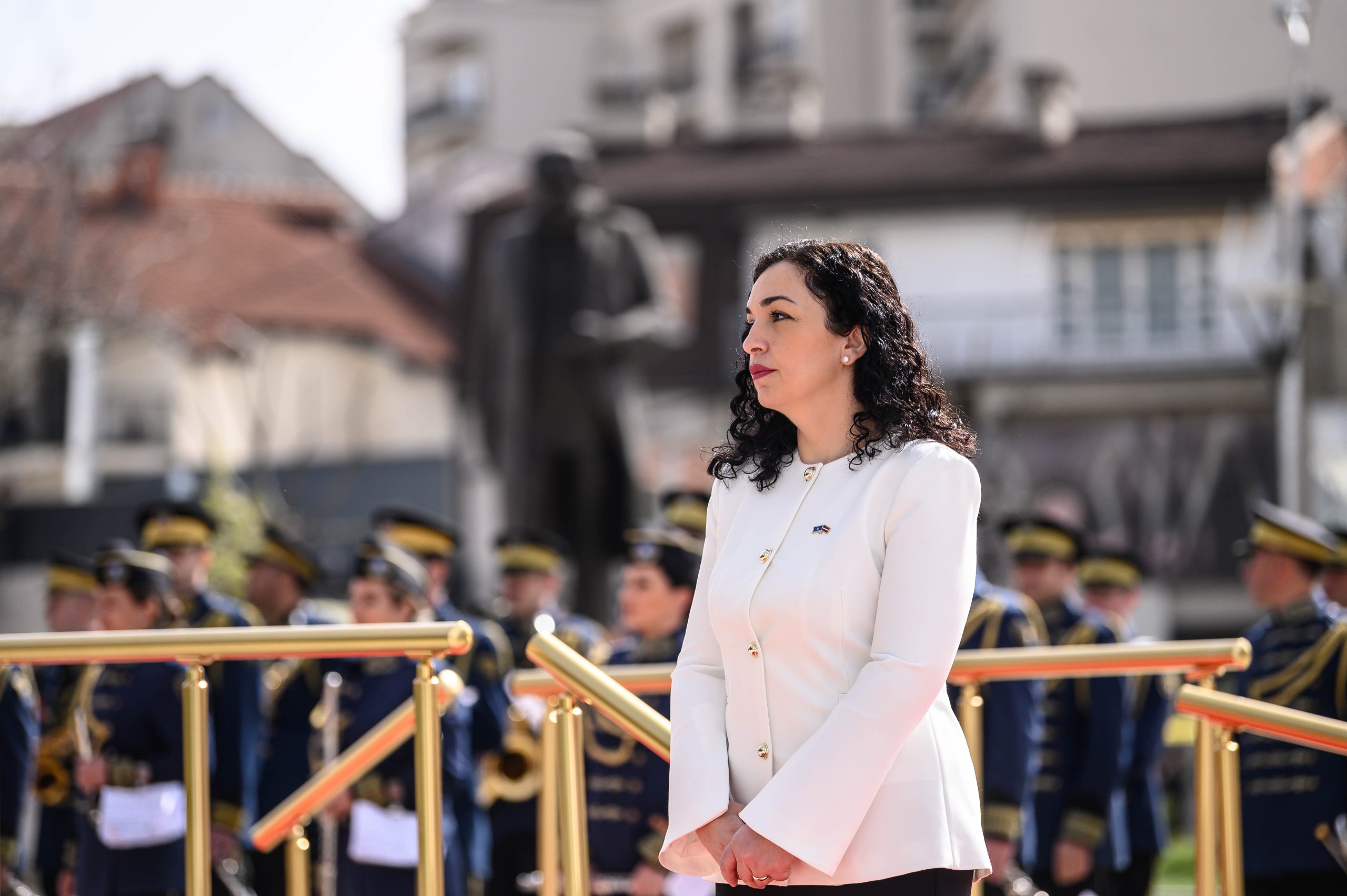 Presidentja Osmani shpall të hënën ditë zie në Kosovë