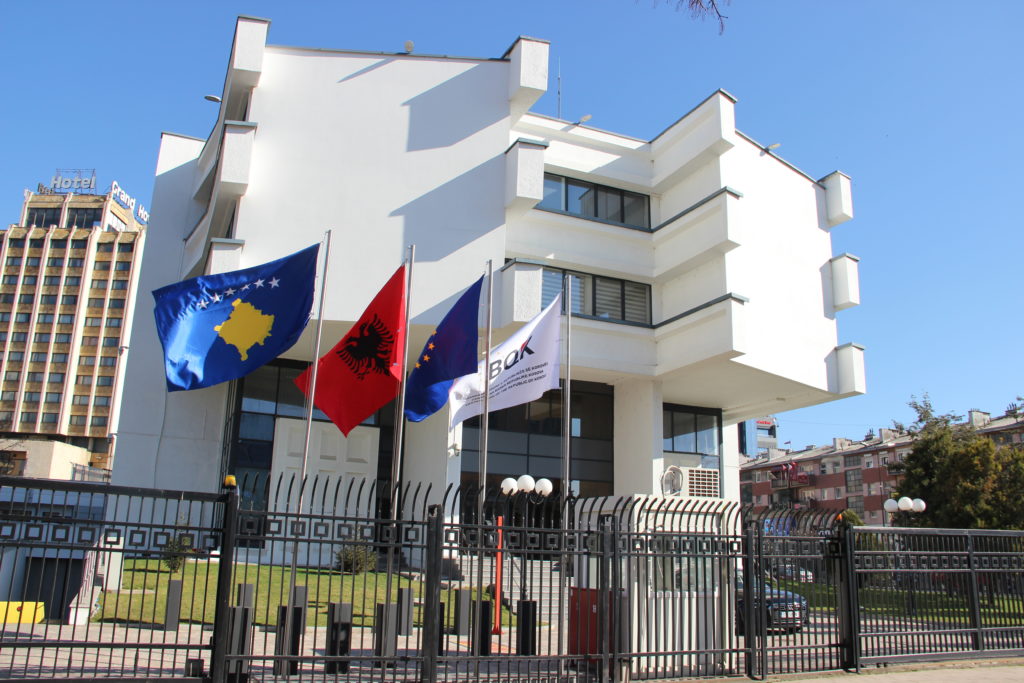 Çështja e dinarit, BQK-ja takohet edhe me delegacionin e ministrisë së financave të Serbisë