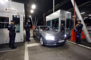 Slloveni, që nga 21 tetori, policia refuzoi hyrjen për 291 shtetas të vendeve të treta, propozohet zgjatja e kontrollit