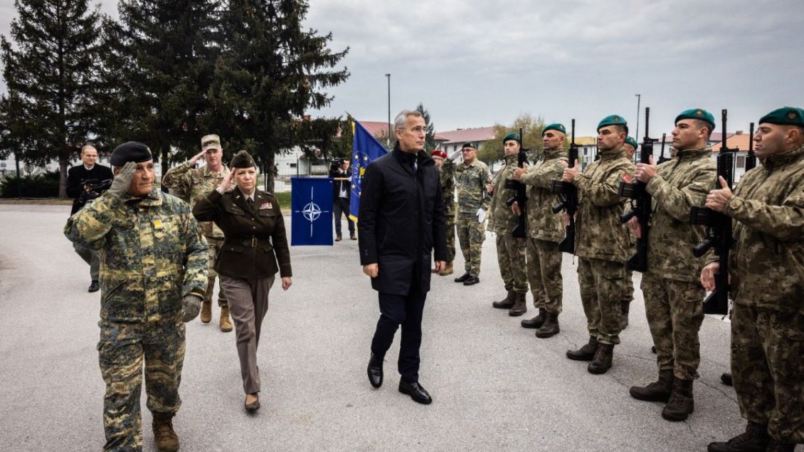 Shefi i NATO-s: 93 ushtarë tanë u lënduan në Kosovë, do ta ruajmë stabilitetin në rajon