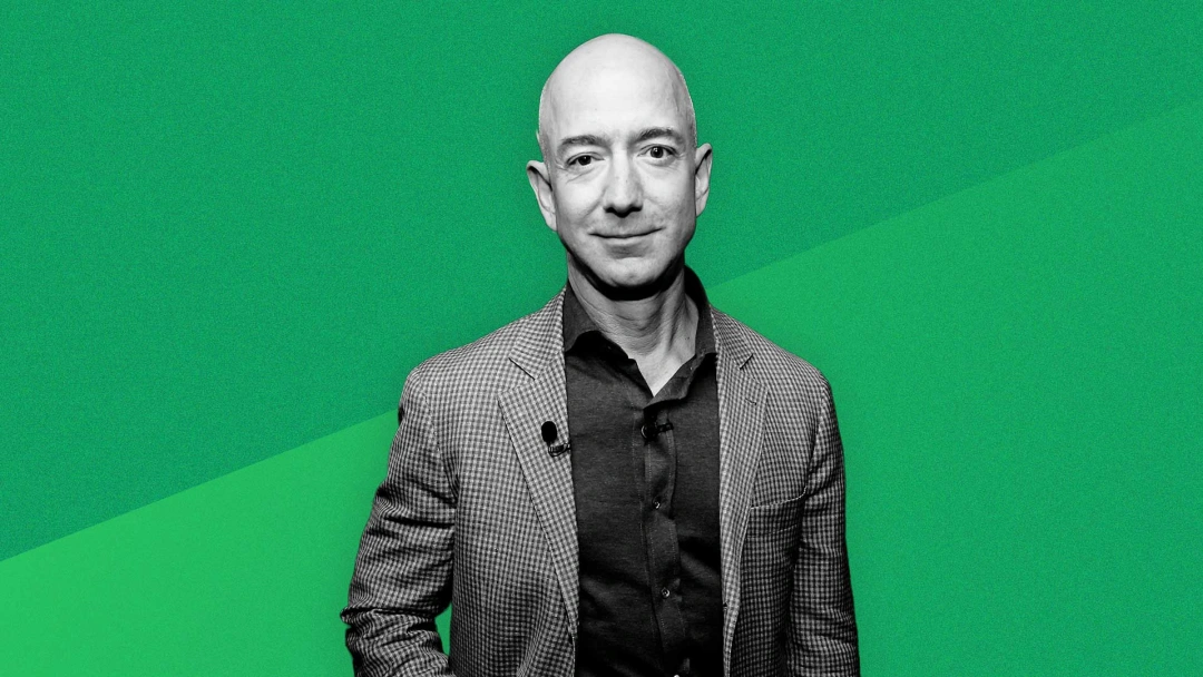 Jeff Bezos shet aksione në ‘Amazon’ me vlerë mbi 4 miliardë dollarë