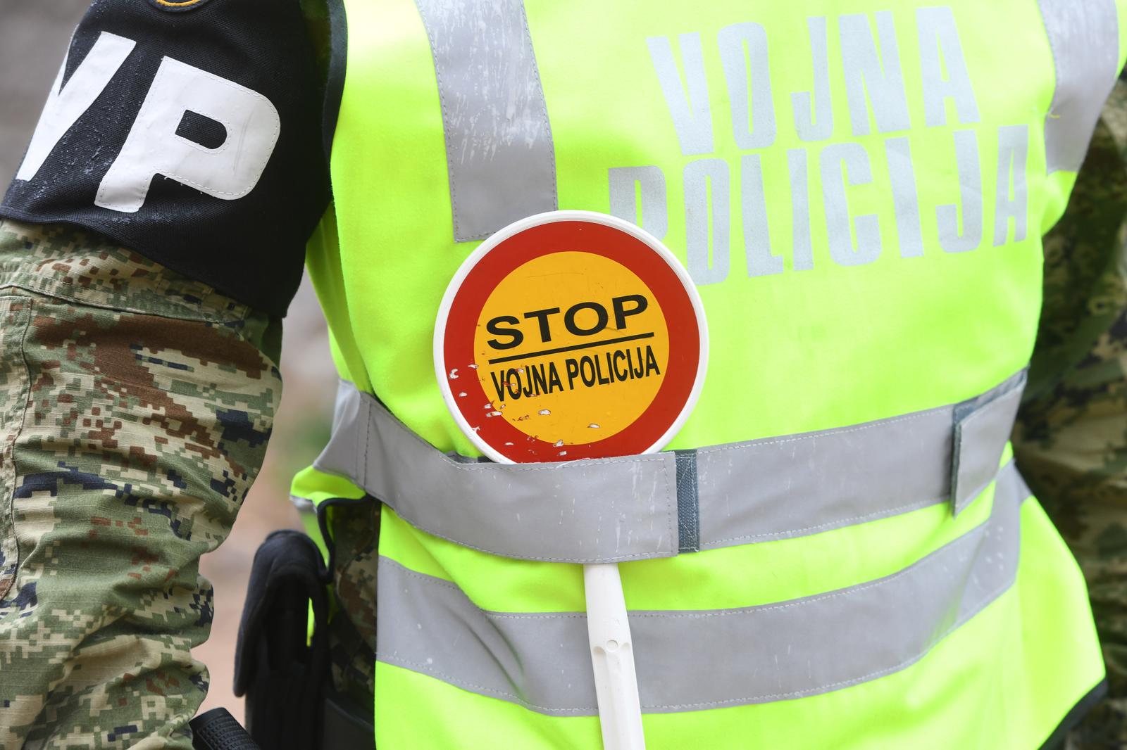 Kroaci, policia kroate kap një ushtar duke transportuar një kosovar që ka bërë hyrje ilegale