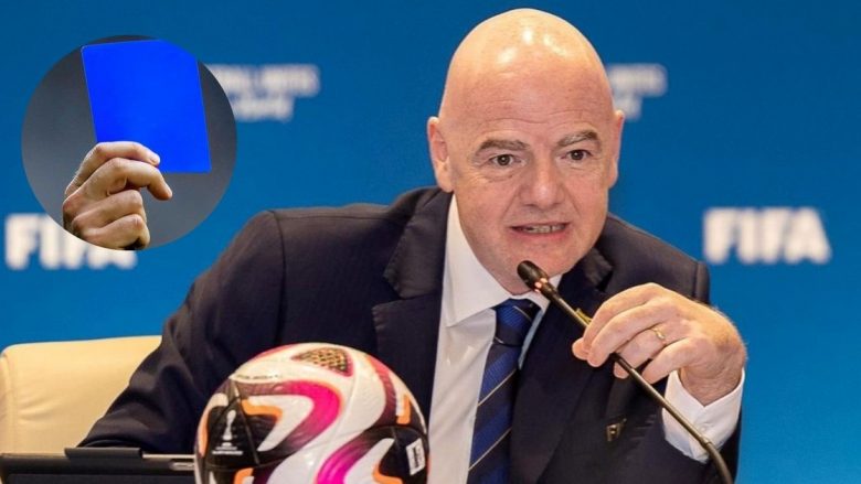 Presidenti i FIFA-s, Infantino i thotë ‘jo’ kartonit blu